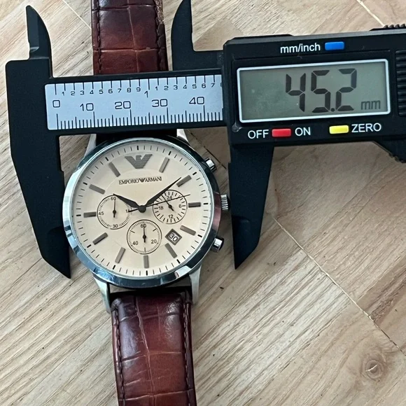 Emporio Armani Chronograph Rare Vintage Men’s Watch Cream Dial Leather Strap